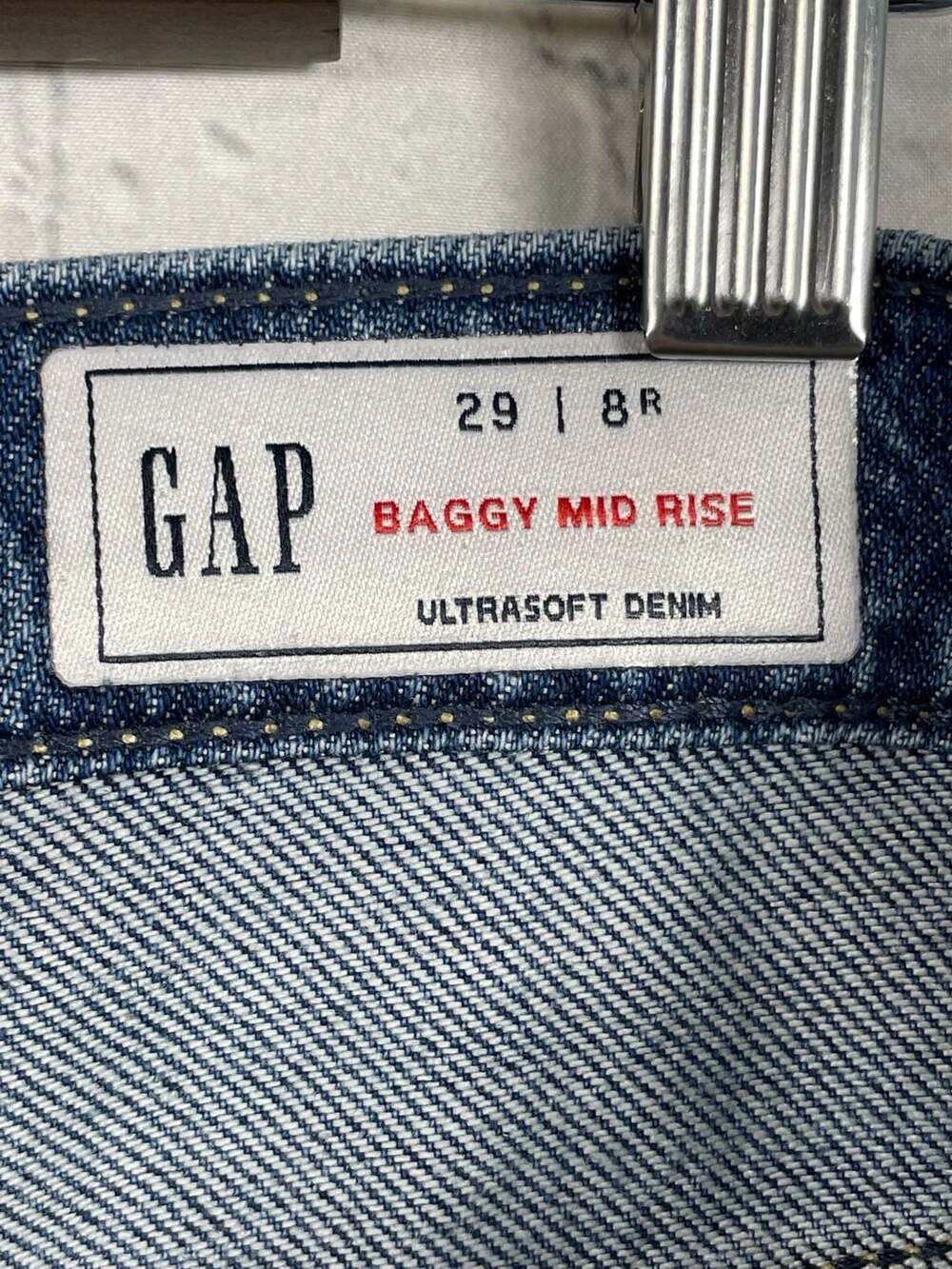 Gap Mid Rise UltraSoft Baggy Jeans Size 29/8R - Picture 5 of 6